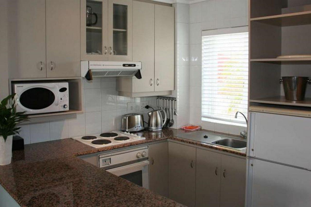 Place On The Bay Self-Catering Кейптаун Екстериор снимка