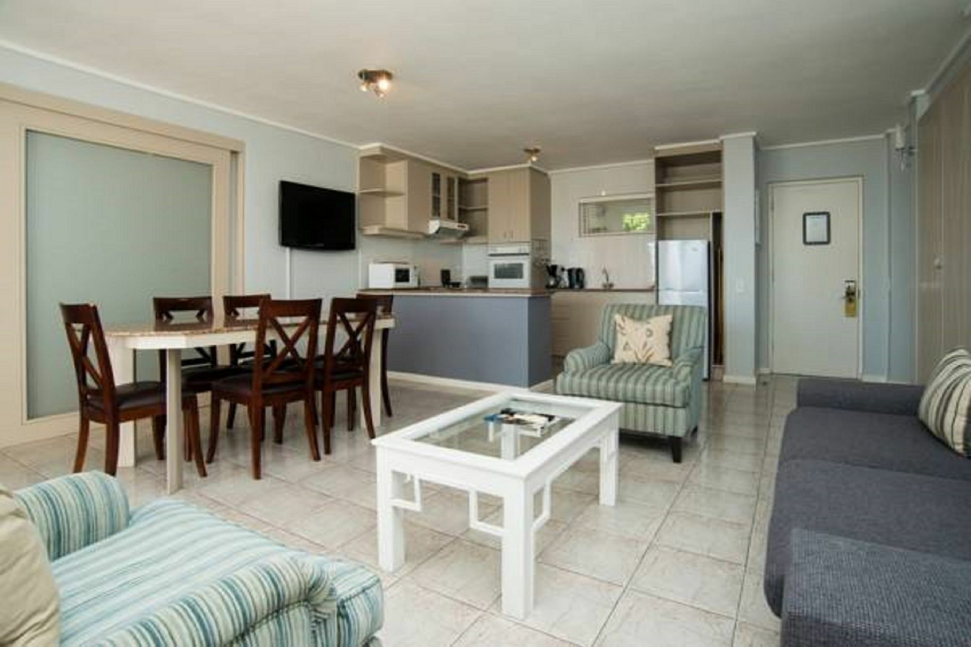 Place On The Bay Self-Catering Кейптаун Екстериор снимка